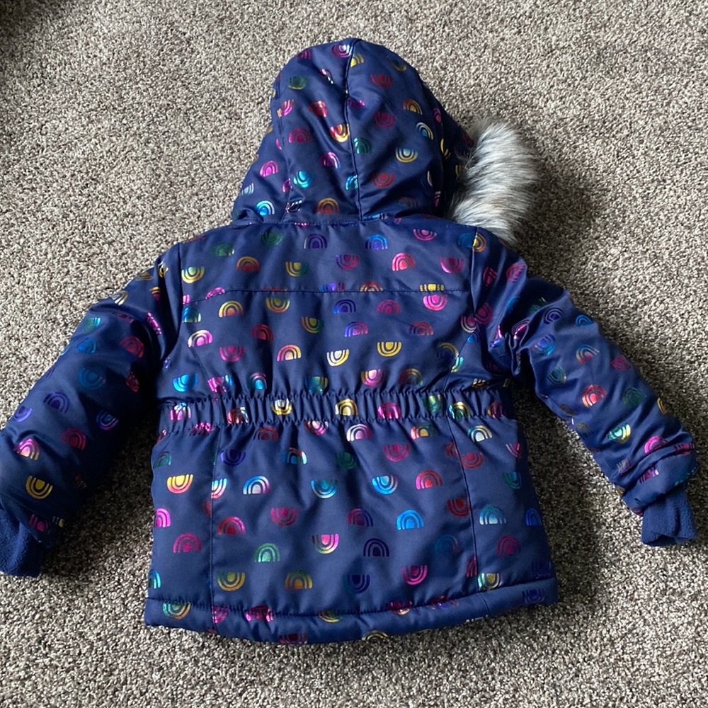 Cat & Jack toddler puffer jacket - Picture 3 of 5